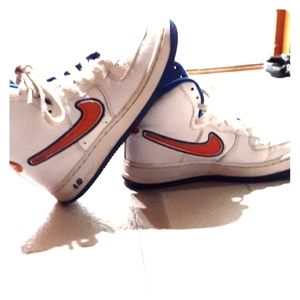 Air forces 1